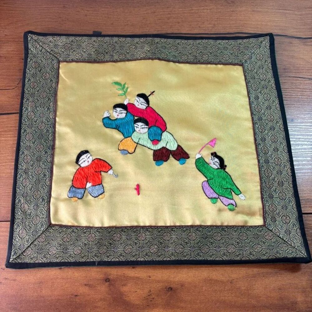 VTG Chinese Embroidered Silk Panel Children Playing Border Tapestry Table Mat